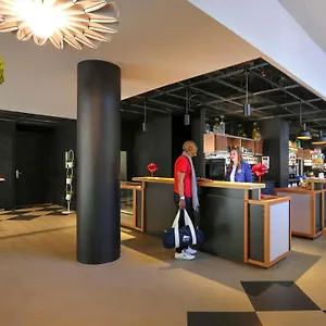 Otel Ibis Bercy Village